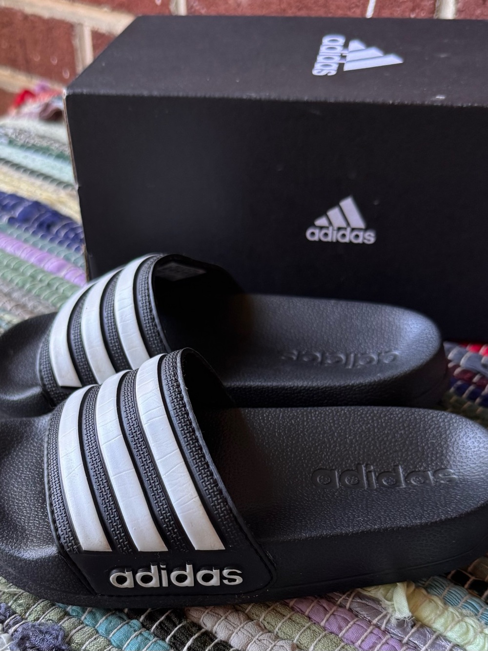 adidas toddlar Black/White Adilette Slide Sandals